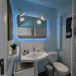 Lemon Tree Family House