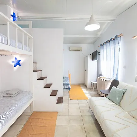 펜션 Lemon Tree Family House