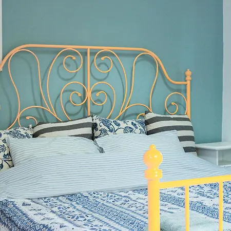 بيت للعطل Lemon Tree Family House Vrahati