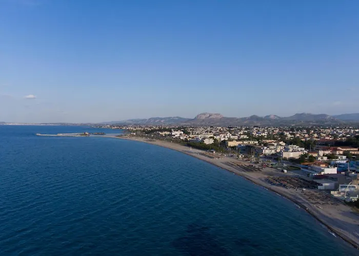 Lemon Tree Family House